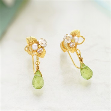 てっちゃん☺︎ 1点作品☆ 宝石質ペリドットピアス JewelryKyoto onlinestore グリーン系 ｜ グリーン系