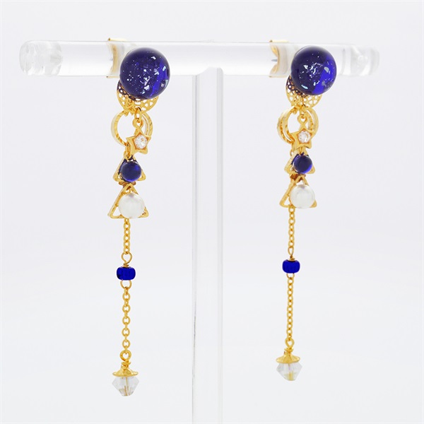 frozen holy night［ピアス］