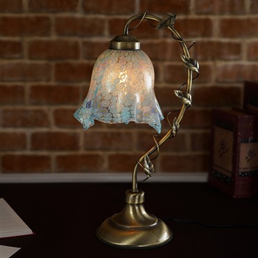 ヴェネチアンガラス アンティーク ヴェネチアンガラス アンティーク 繊細な輝きを放つヴェネチアン