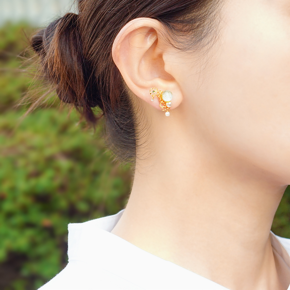 14kgf 天然石サークルチャーム⋆˙⟡フラワー⟡.· 14kgf 天然石サークルチャーム⋆˙⟡フラワー⟡.·