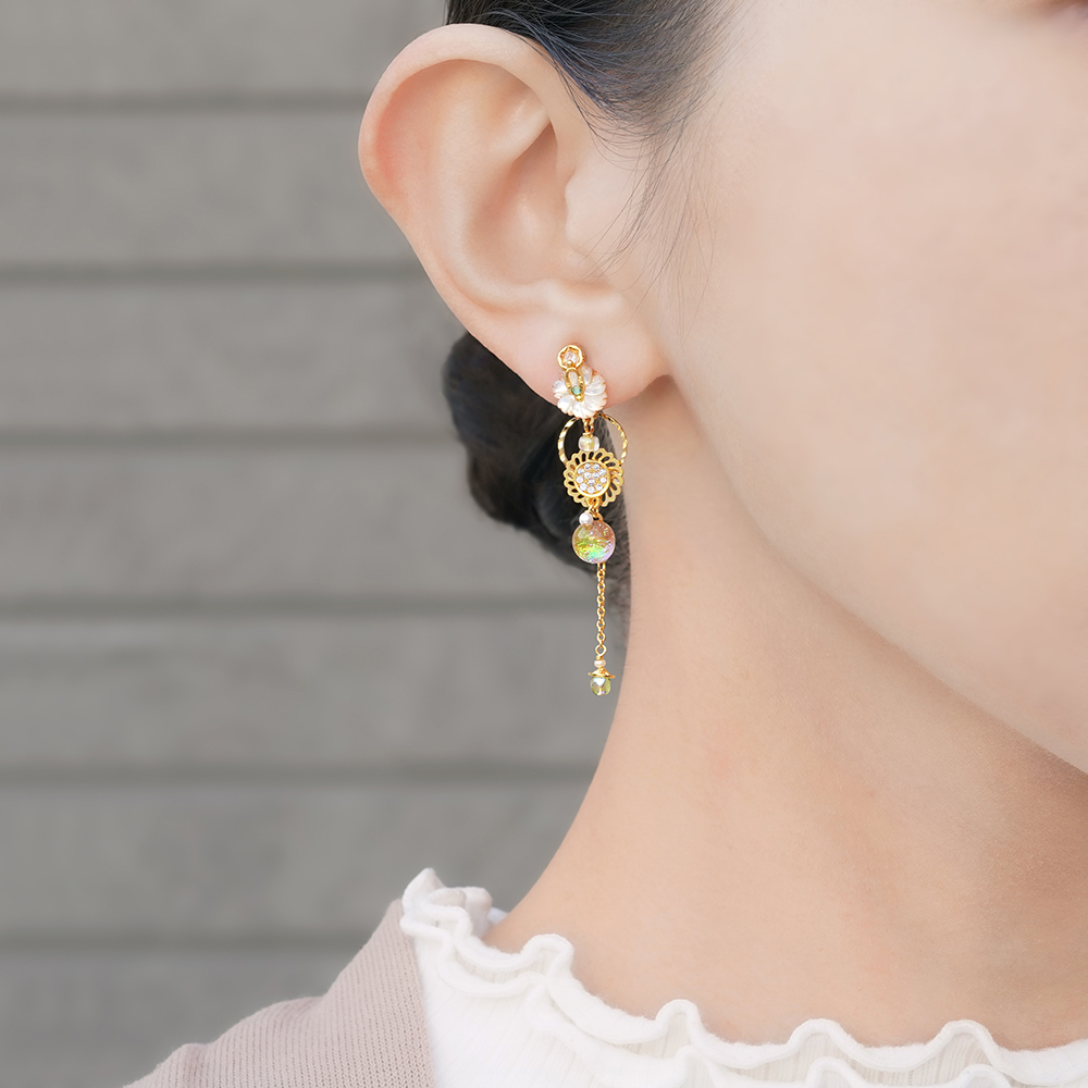JewelryKyoto onlinestore ピアス ｜ 黄色のマーガレット［ピアス