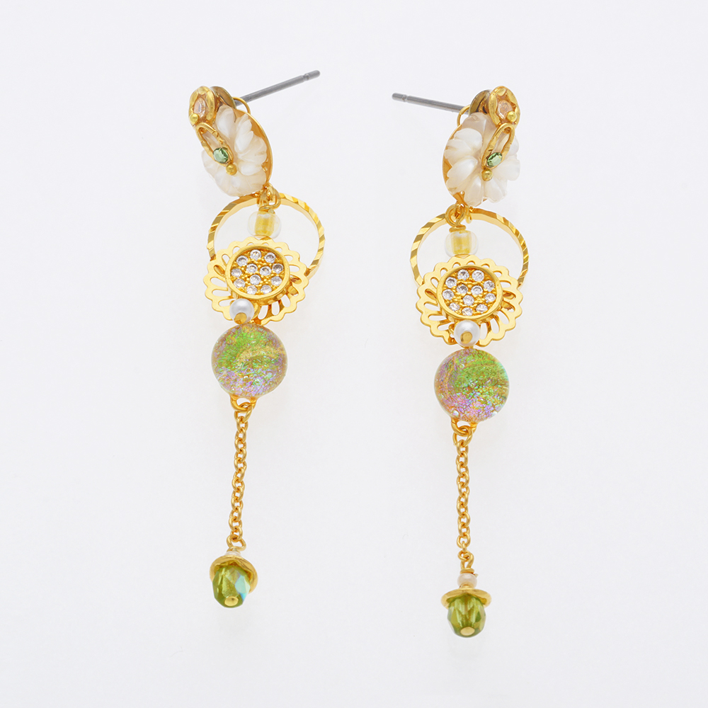 JewelryKyoto onlinestore ピアス ｜ 黄色のマーガレット［ピアス