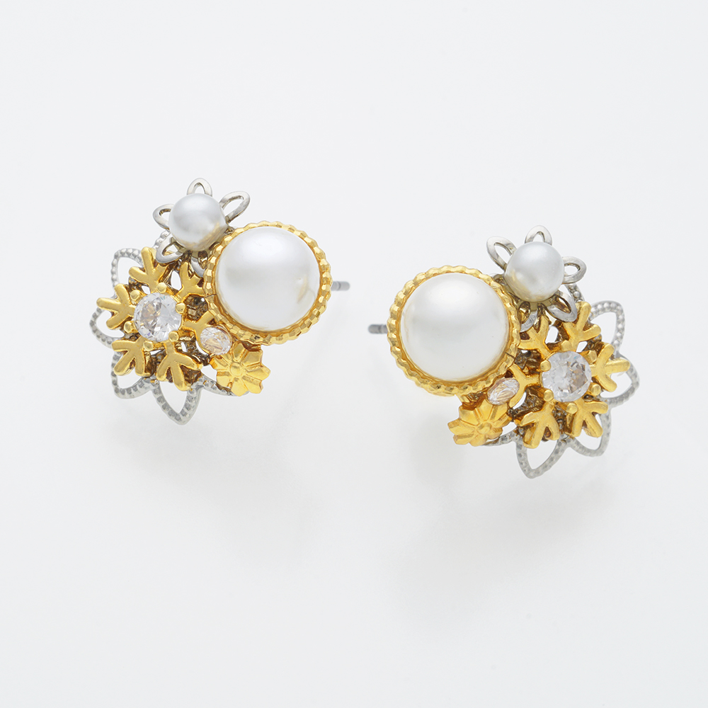 x'mas クリスマスピアス❤いよいよ12月 x'mas クリスマスピアス❤いよいよ12月 2023 日本橋三越本店の